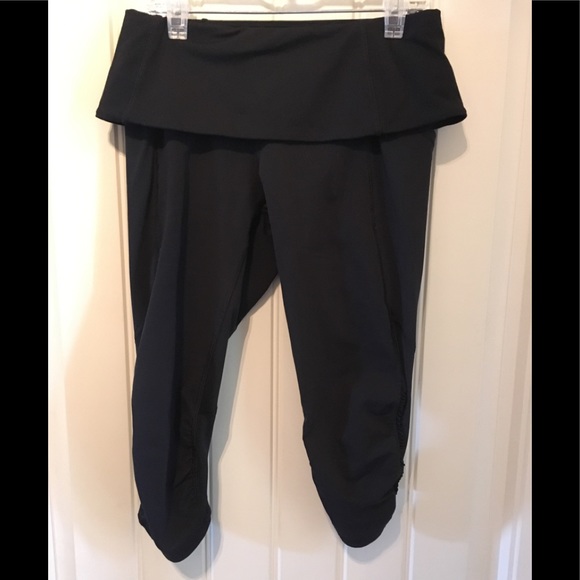 lululemon athletica Pants - Lululemon running crop legging